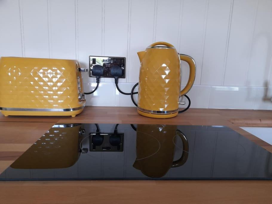 Dinky'S Den Daire Coverack Dış mekan fotoğraf